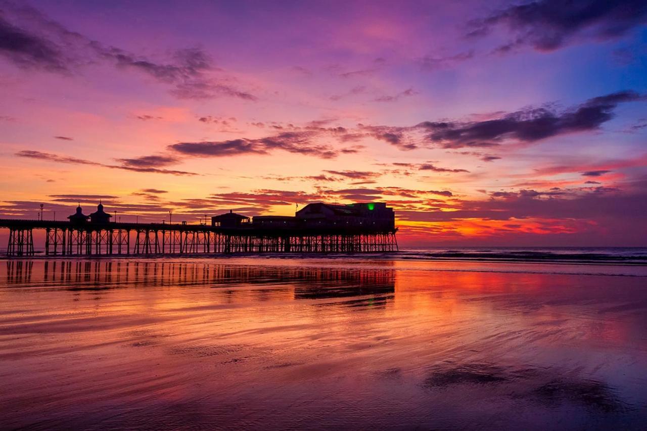 Oakwell Hotel Blackpool Ngoại thất bức ảnh
